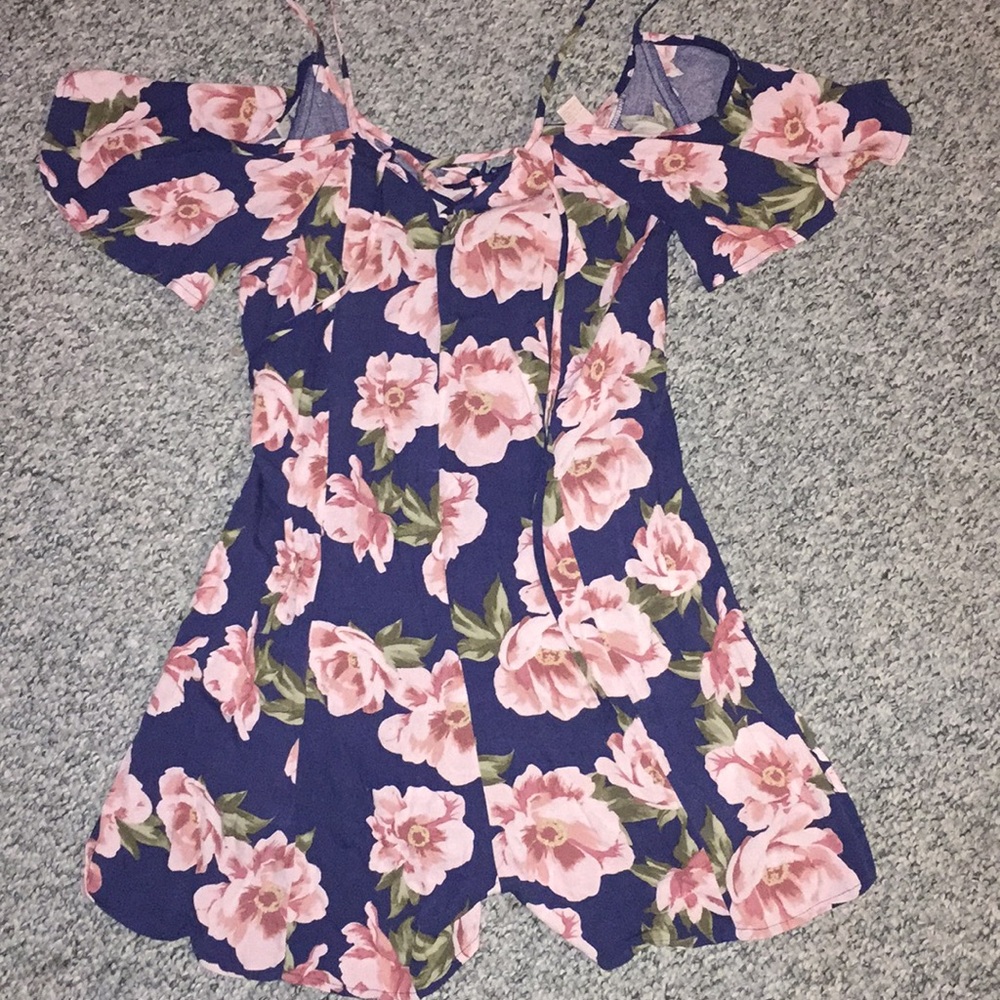 NWOT summer flower romper!!